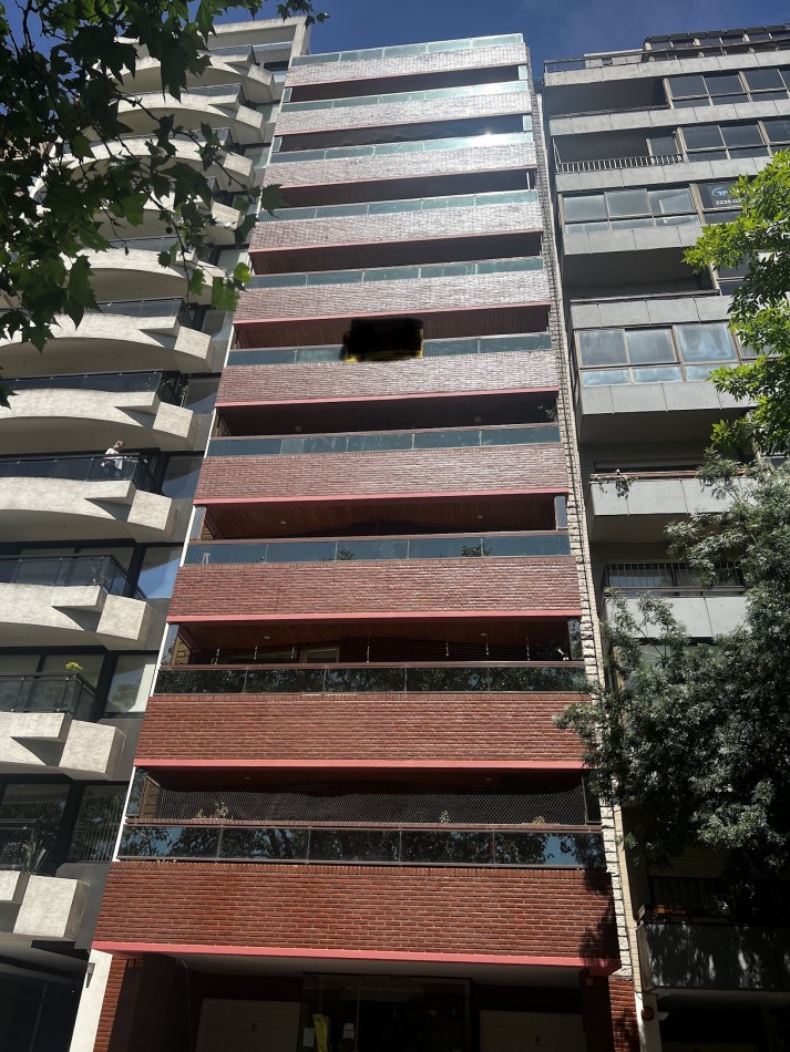 Increible Piso con Terraza Privada y Vista a Plaza Mitre