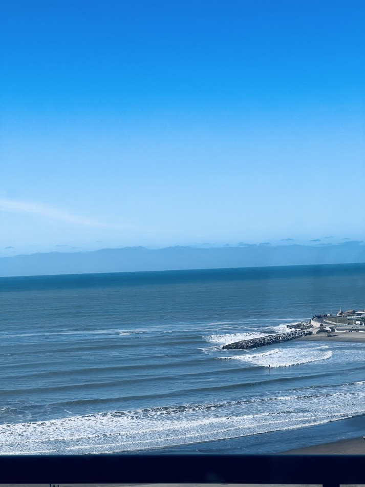 Vista al Mar en Colon y la Costa