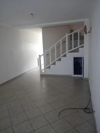 Triplex en Oportunidad de Venta