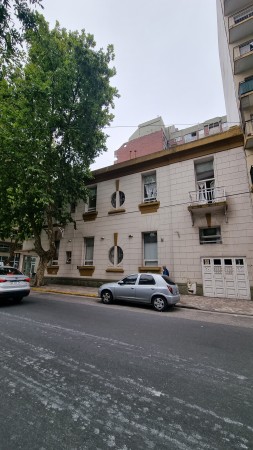 ESQUINA EN VENTA - Gascon 2099