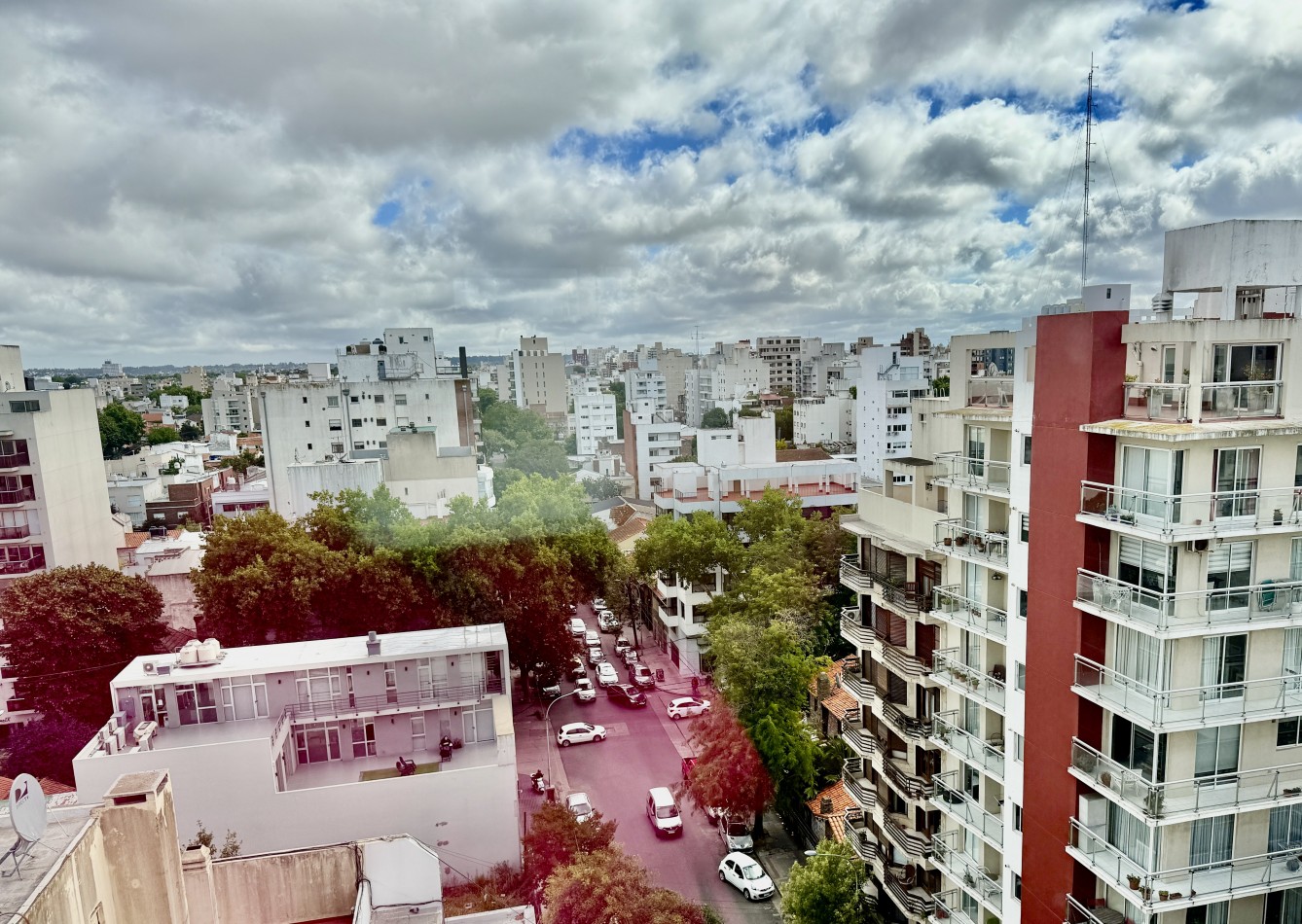 INCREIBLE PISO 4 AMBIENTES EN VENTA - VISTA PANORAMICA A PLAZA MITRE -  FALUCHO 2800 