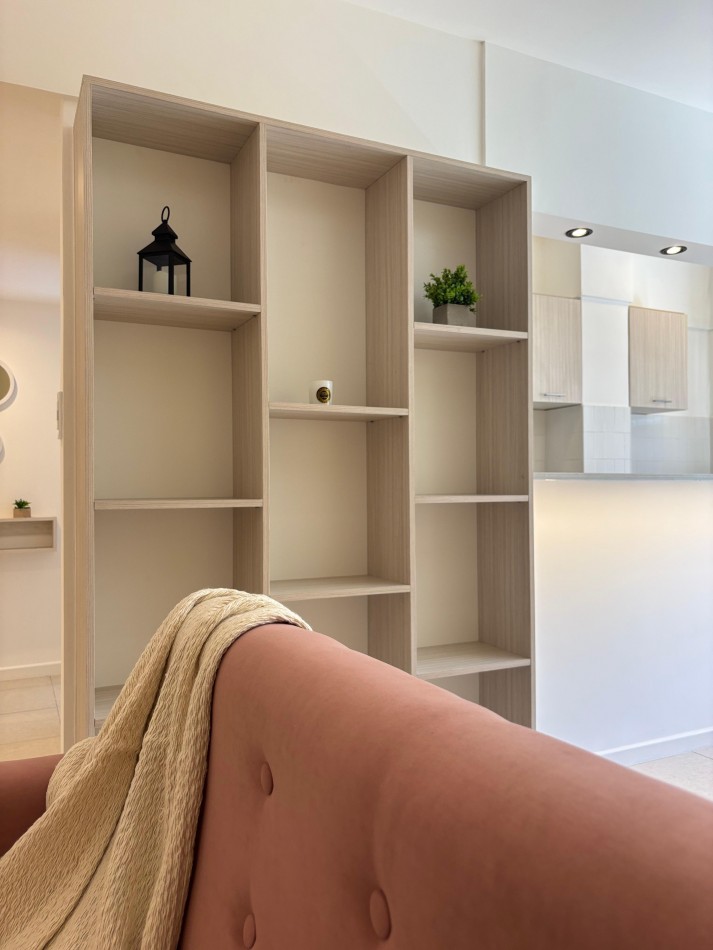  VENTA - DEPARTAMENTO  2 AMB RECICLADO - Santiago del estero 1700