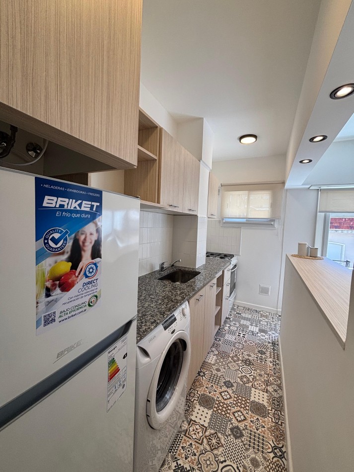  VENTA - DEPARTAMENTO  2 AMB RECICLADO - Santiago del estero 1700