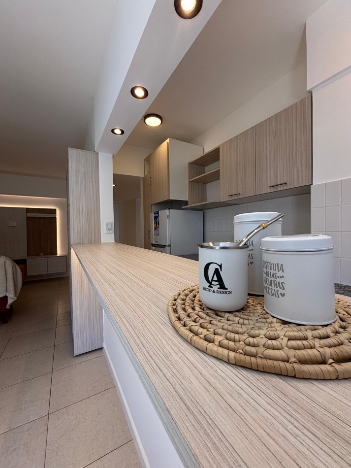  VENTA - DEPARTAMENTO  2 AMB RECICLADO - Santiago del estero 1700