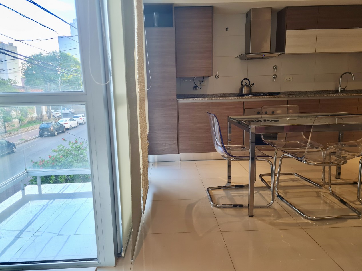 IMPECABLE DEPARTAMENTO 2 AMB EN VENTA - RAWSON 2400