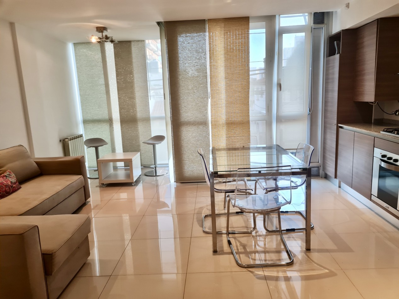 IMPECABLE DEPARTAMENTO 2 AMB EN VENTA - RAWSON 2400