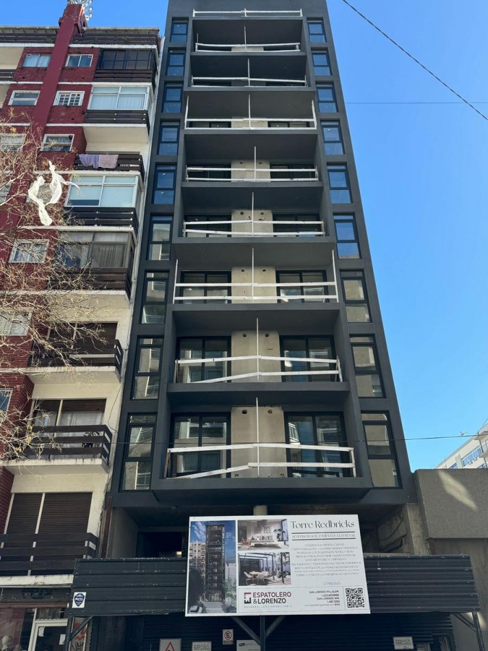 VENTA SEMIPISO DE 2 AMBIENTES A ESTRENAR - CORDOBA 2000
