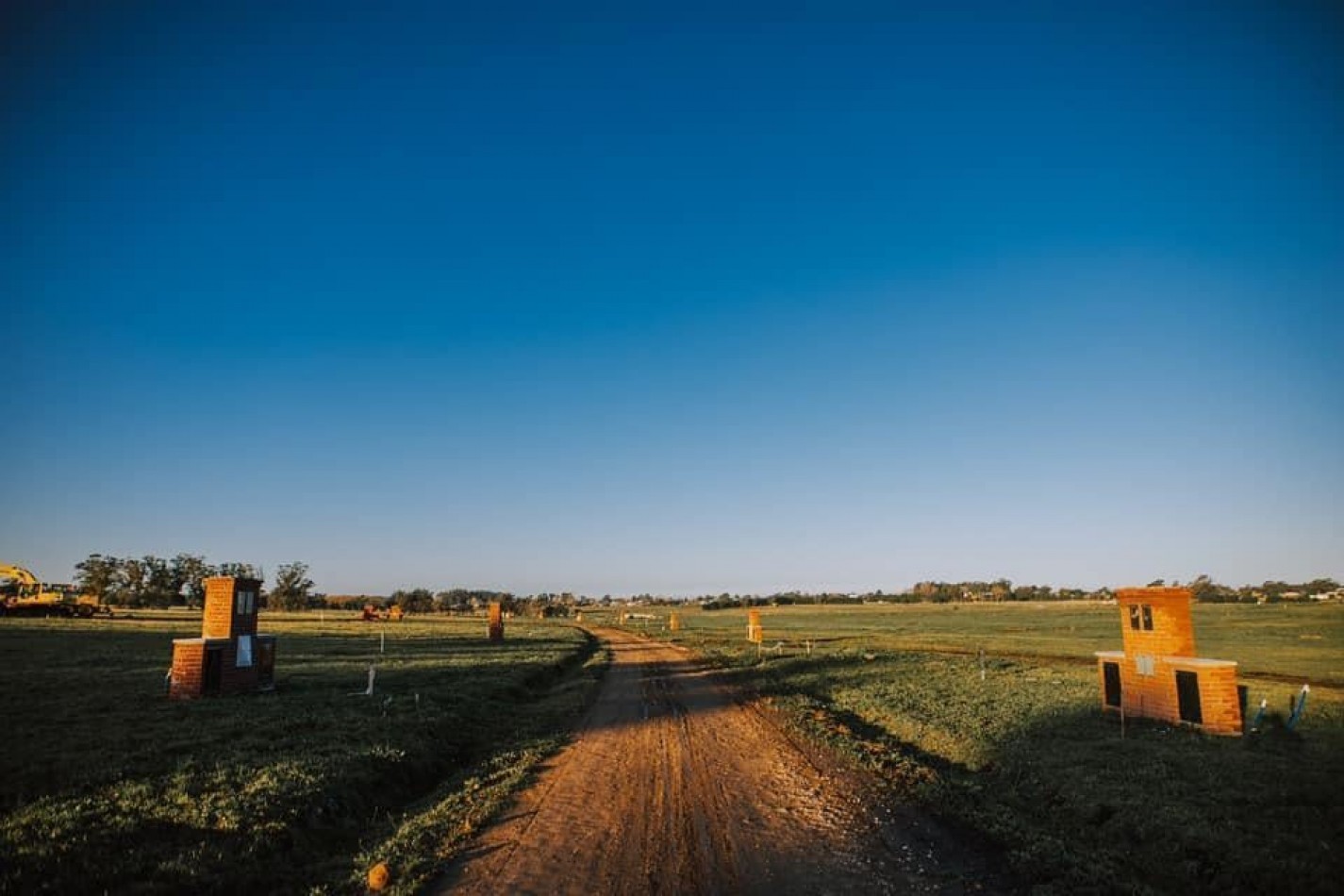 LOTE EN VENTA - BARRIO CASONAS DEL HARAS ( HARAS SANTA MARIA)