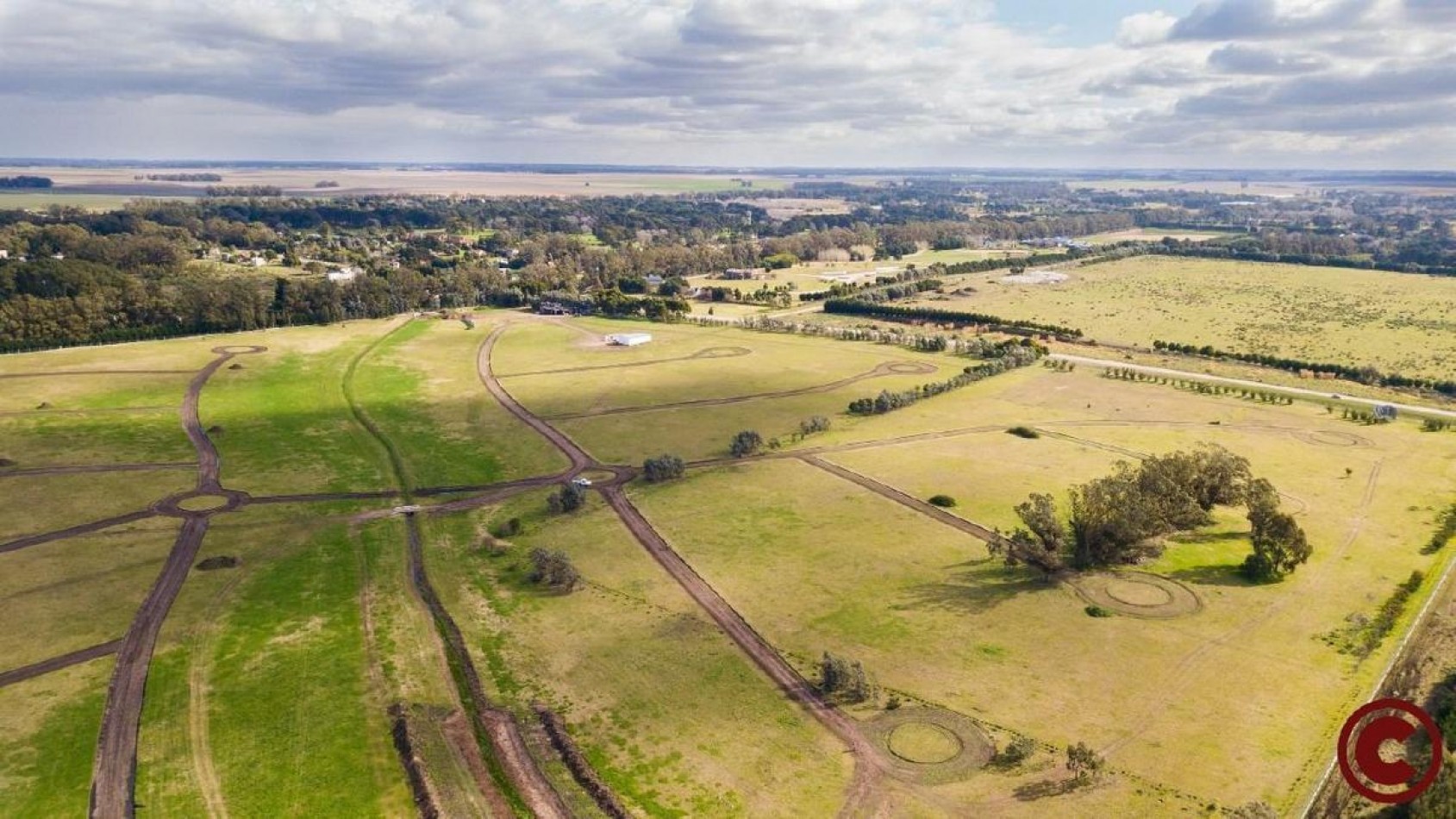 LOTE EN VENTA - BARRIO CASONAS DEL HARAS ( HARAS SANTA MARIA)