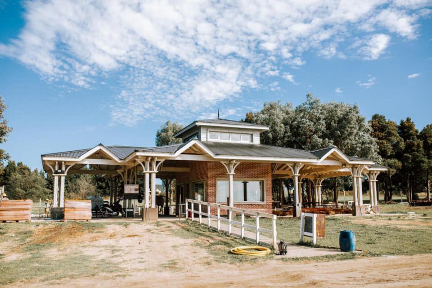 LOTE EN VENTA - BARRIO CASONAS DEL HARAS ( HARAS SANTA MARIA)