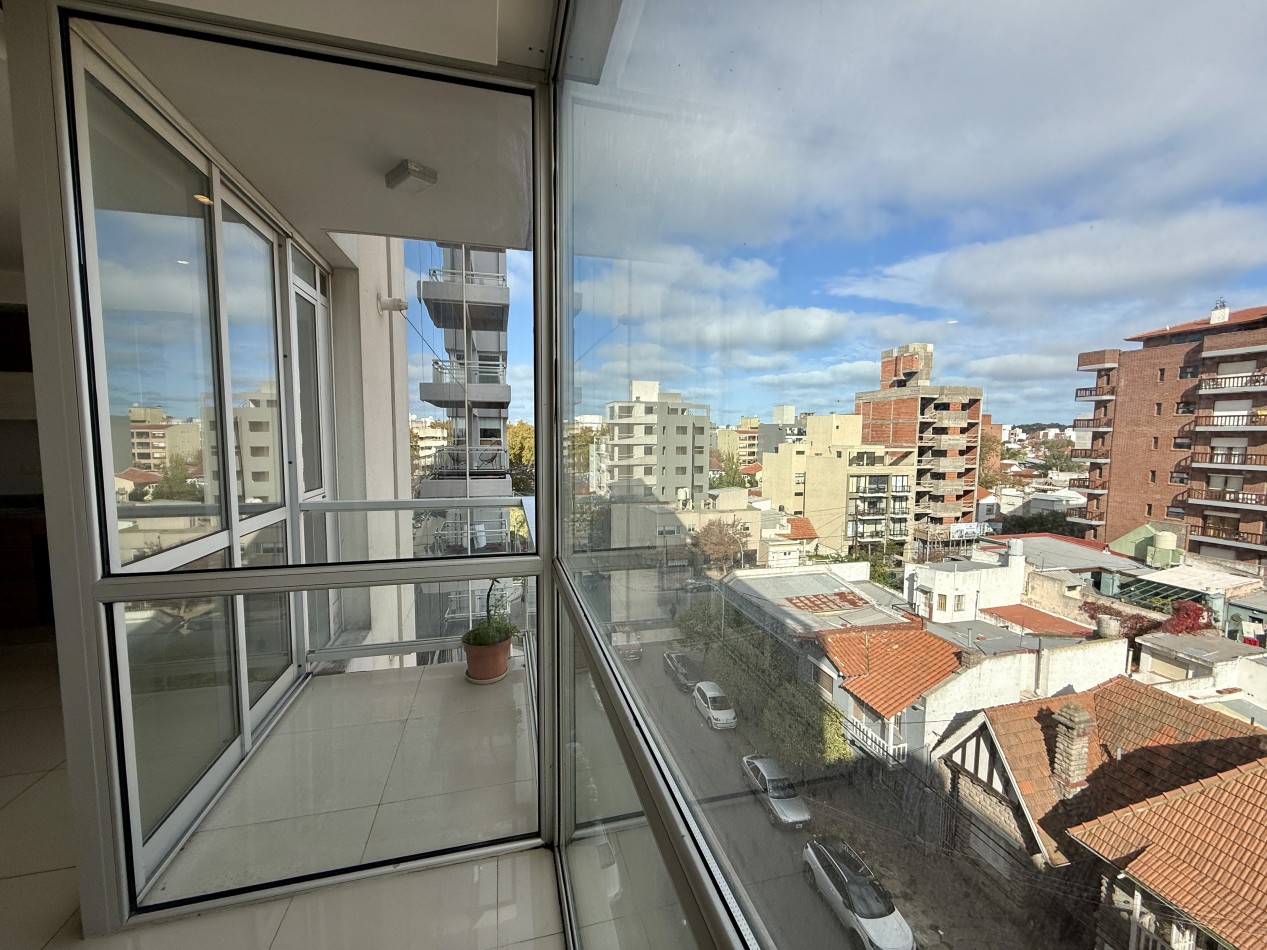 VENTA DEPARTAMENTO 3 AMB - RAWSON 2400