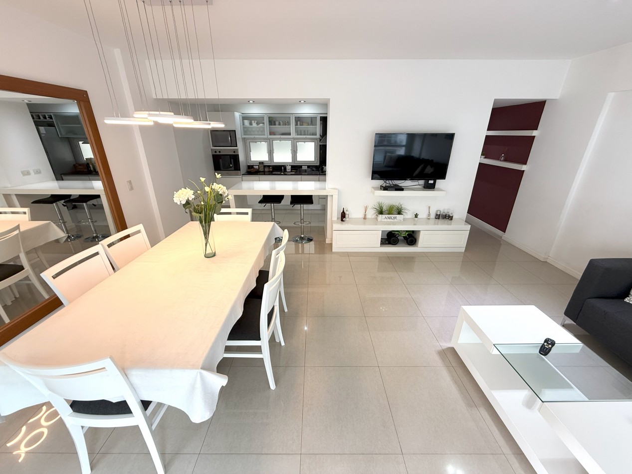 VENTA SEMIPISO 3 AMBIENTES - GASCON 60