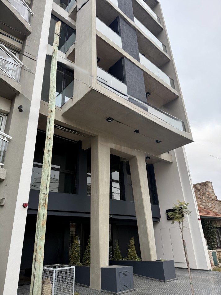 ALQUILER DEPARTAMENTO 2 AMB - LA RIOJA 3900