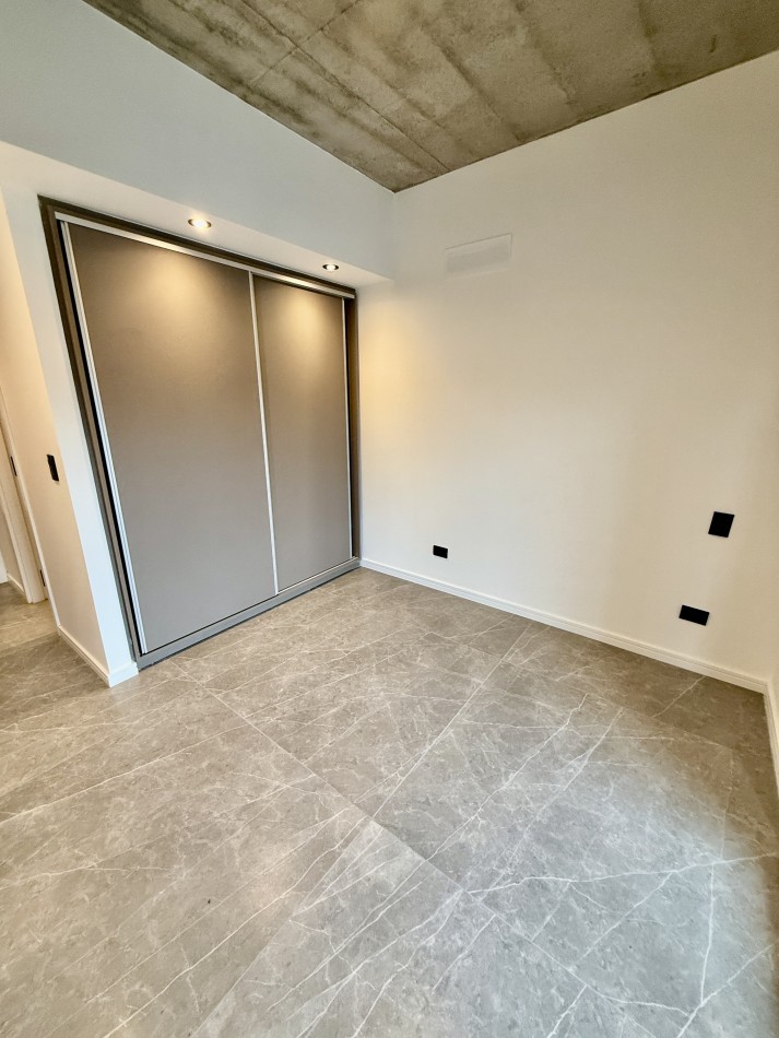 ALQUILER DEPARTAMENTO 2 AMB - LA RIOJA 3900