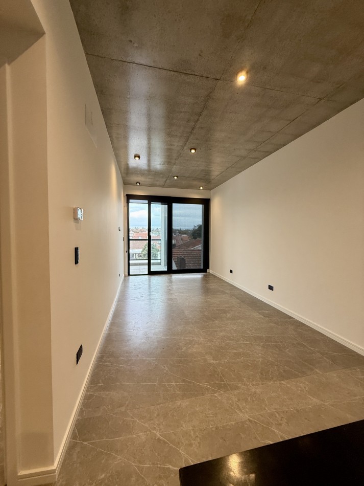 ALQUILER DEPARTAMENTO 2 AMB - LA RIOJA 3900