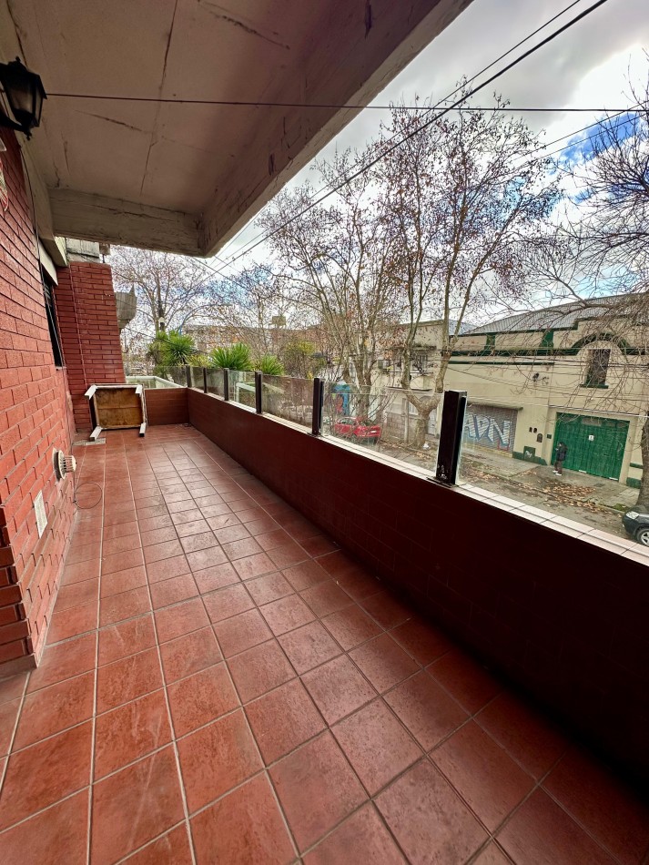 ALQUILER DEPARTAMENTO 3 AMBIENTES - MORENO 3800