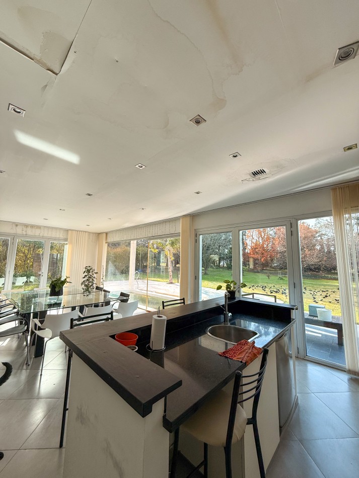 VENTA CASA 5 AMBIENTES - BARRIO PRIVADO RUMENCO LOS PINOS