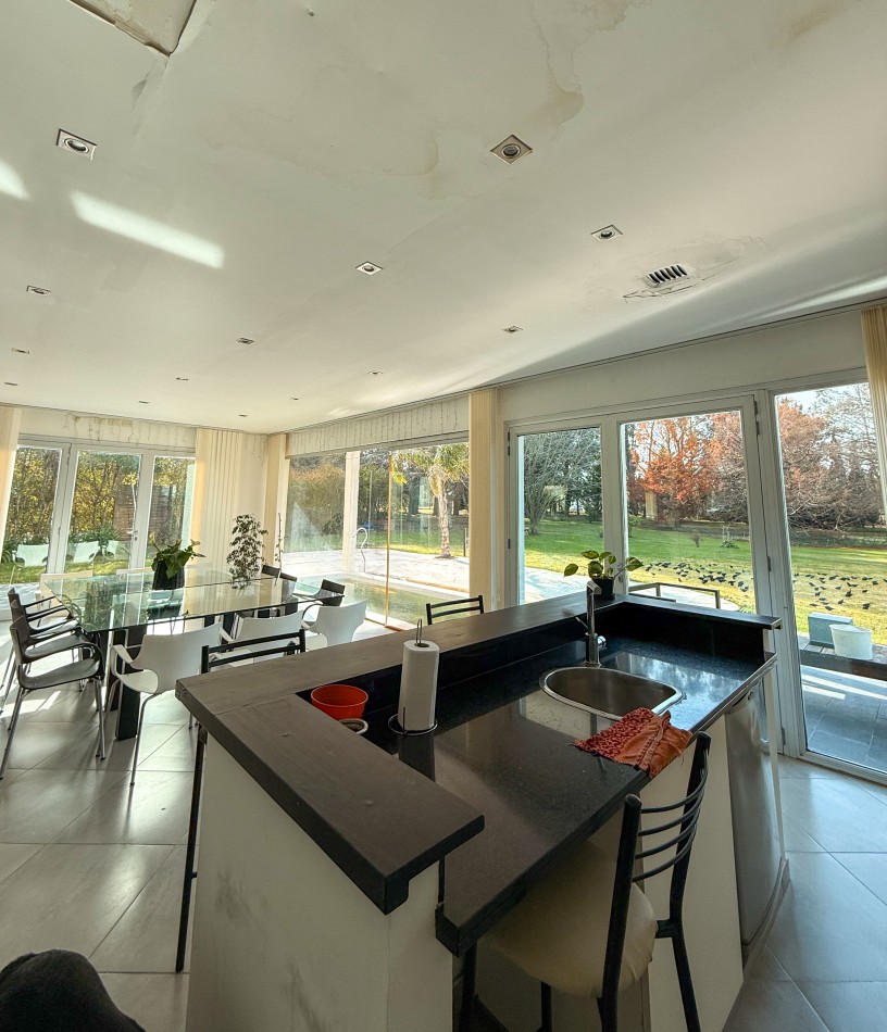 VENTA CASA 5 AMBIENTES - BARRIO PRIVADO RUMENCO LOS PINOS