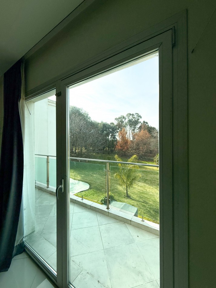 VENTA CASA 5 AMBIENTES - BARRIO PRIVADO RUMENCO LOS PINOS
