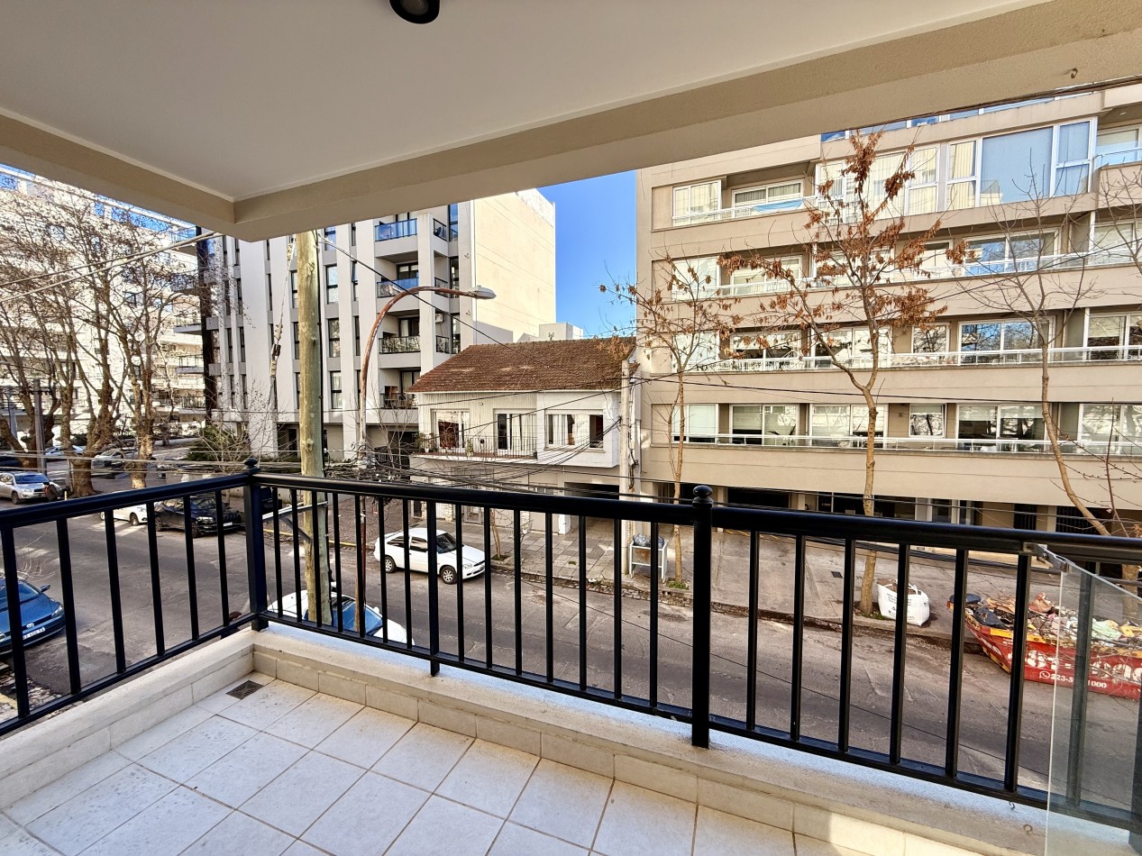 VENTA DEPARTAMENTO 3 AMBIENTES - SARMIENTO 3100