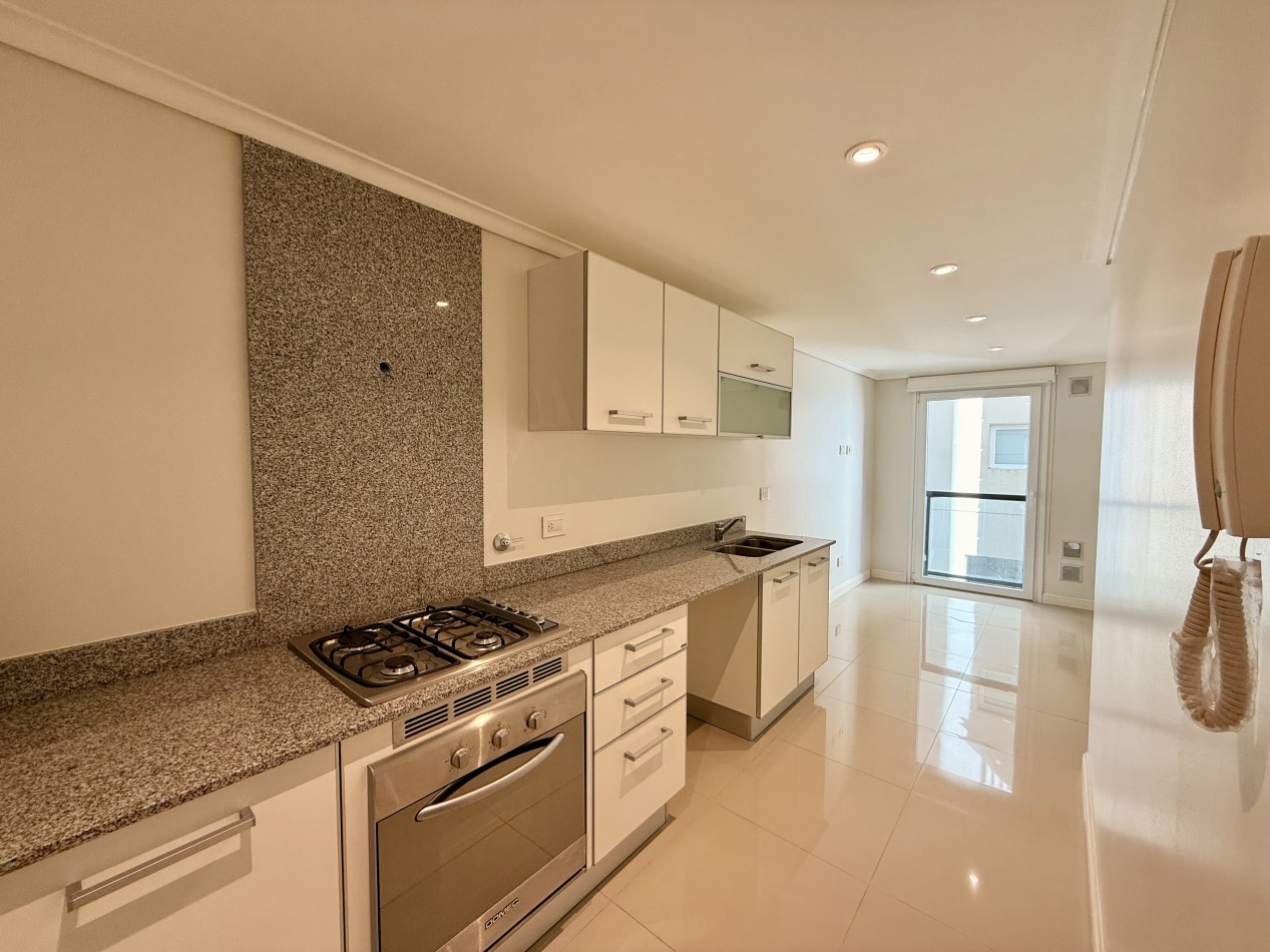 VENTA DEPARTAMENTO 3 AMBIENTES - SARMIENTO 3100