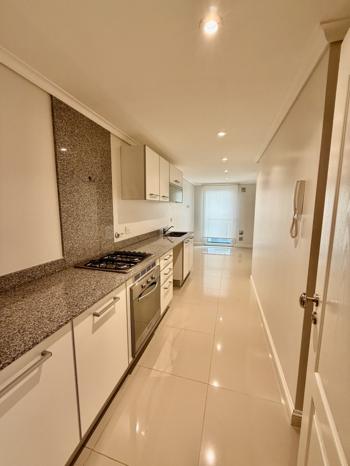 VENTA DEPARTAMENTO 3 AMBIENTES - SARMIENTO 3100
