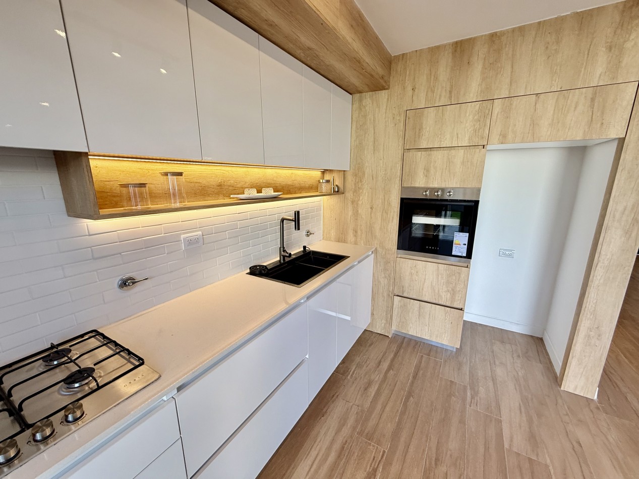 VENTA CASA 4 AMBIENTES - CATAMARCA 3800