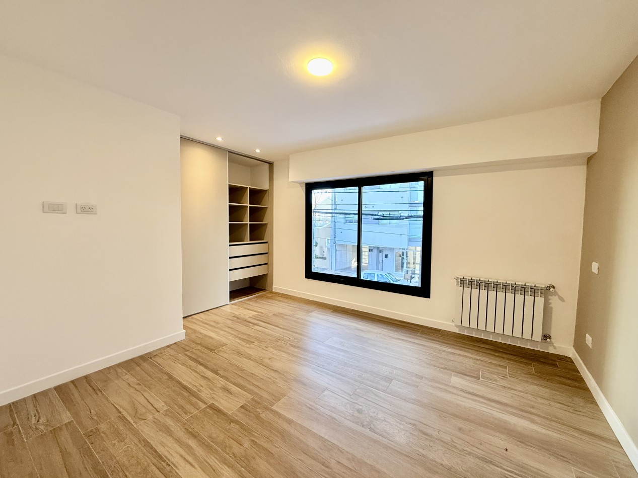 VENTA CASA 4 AMBIENTES - CATAMARCA 3800
