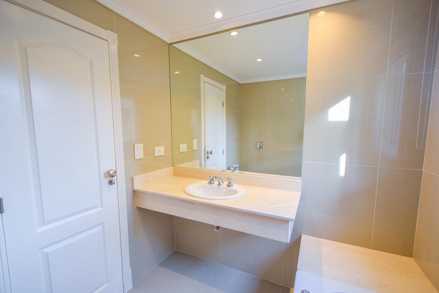VENTA DEPARTAMENTO 3 AMBIENTES - SARMIENTO 3100