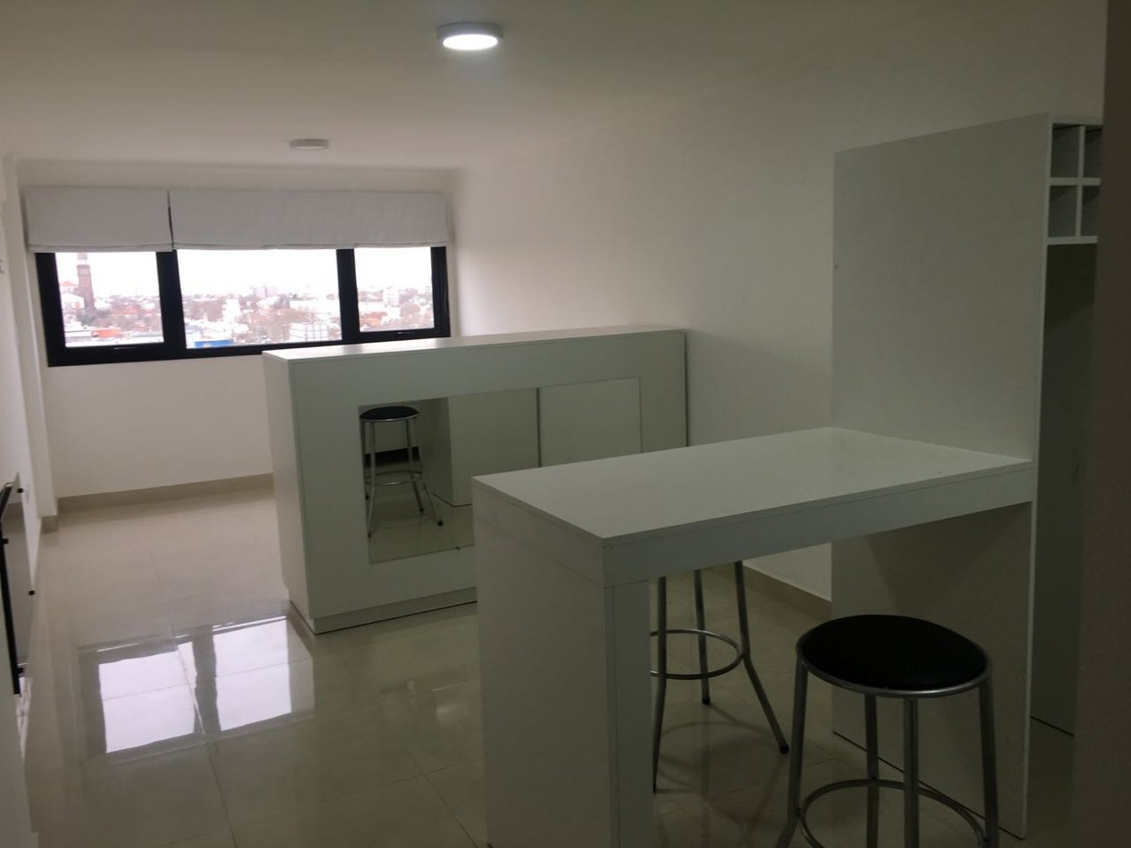 ALQUILER MONOAMBIENTE - SAN MARTIN 4000