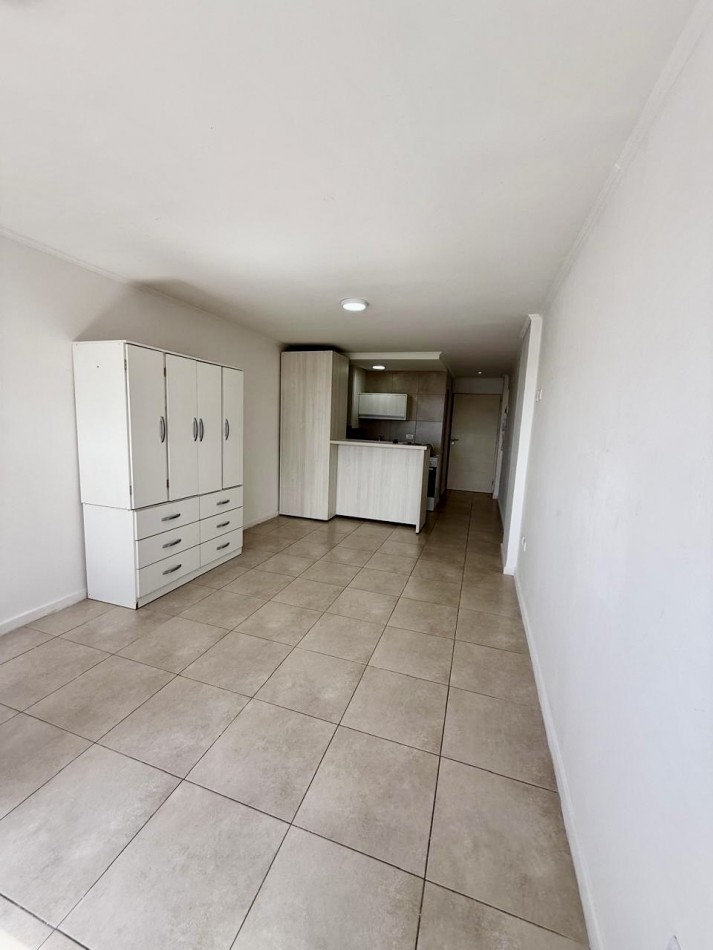 ALQUILER MONOAMBIENTE - SAN MARTIN 4000