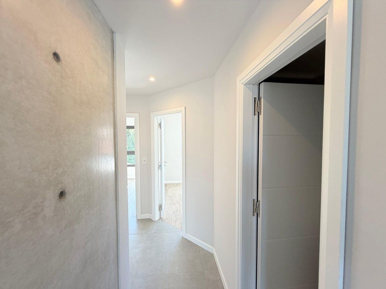 VENTA PISO 4 AMB CON TERRAZA PROPIA - LAS HERAS 3200