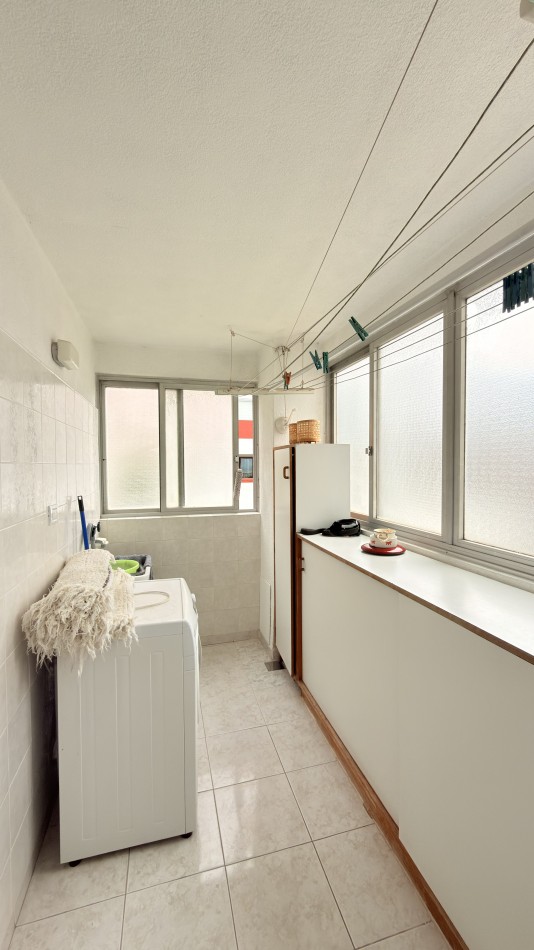 ALQUILER TEMPORARIO - Frente al Mar en Playa Grande · 7 PAX