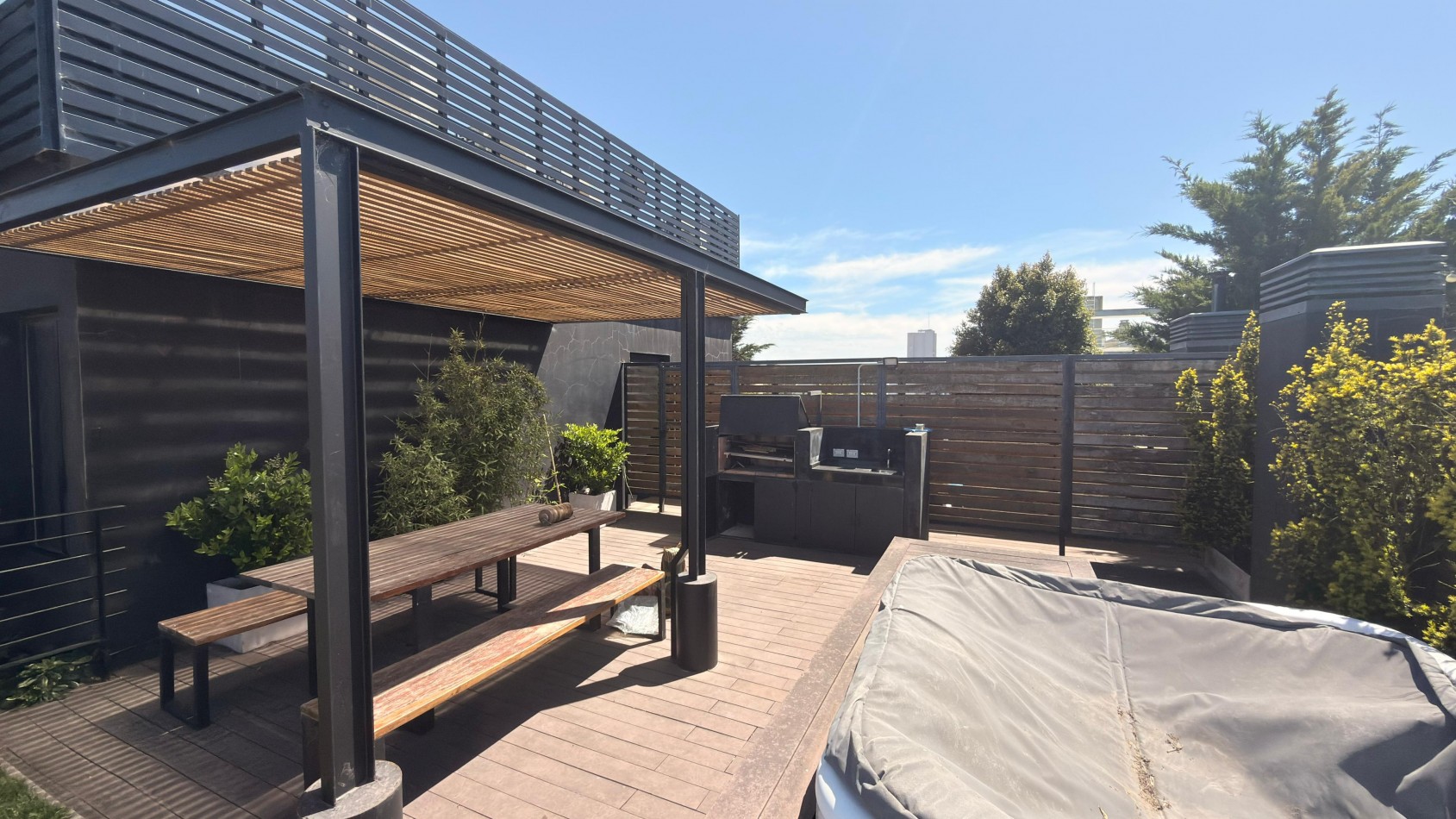 Alquiler Temporario Malecon Hue 2 ambientes con Terraza Privada