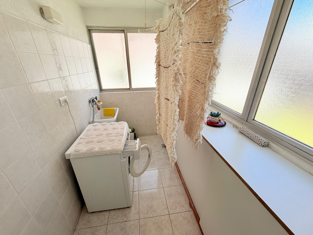 ALQUILER TEMPORARIO - Frente al Mar en Playa Grande · 7 PAX