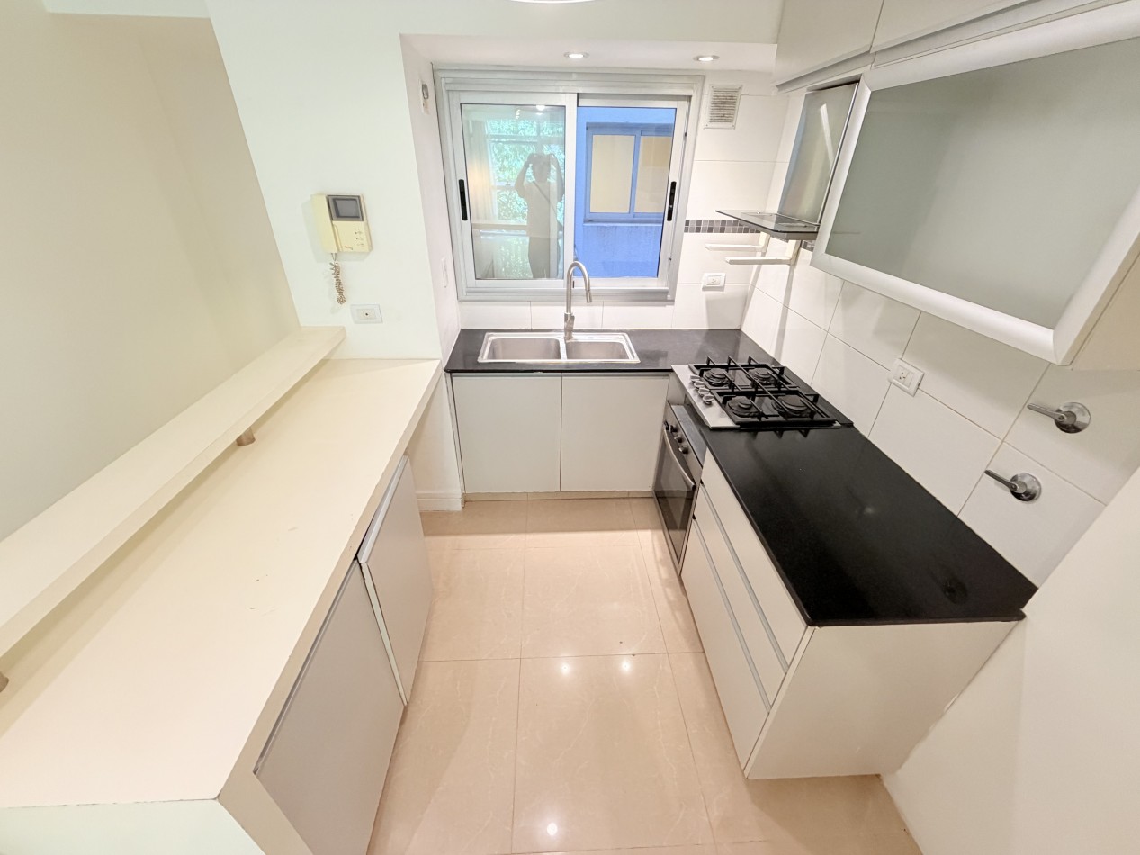 VENTA SEMIPISO 3 AMBIENTES - CATAMARCA 2300 