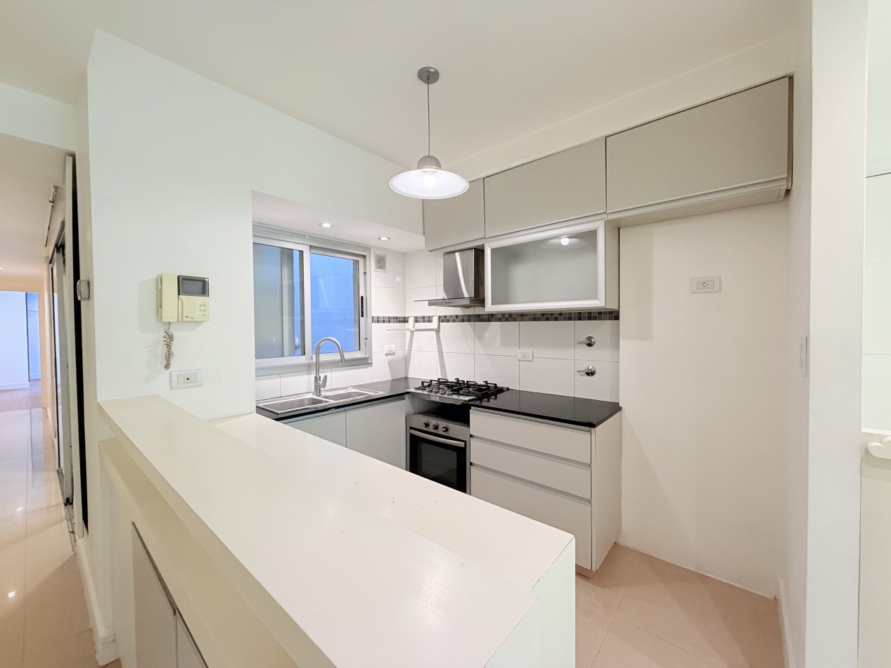 VENTA SEMIPISO 3 AMBIENTES - CATAMARCA 2300 