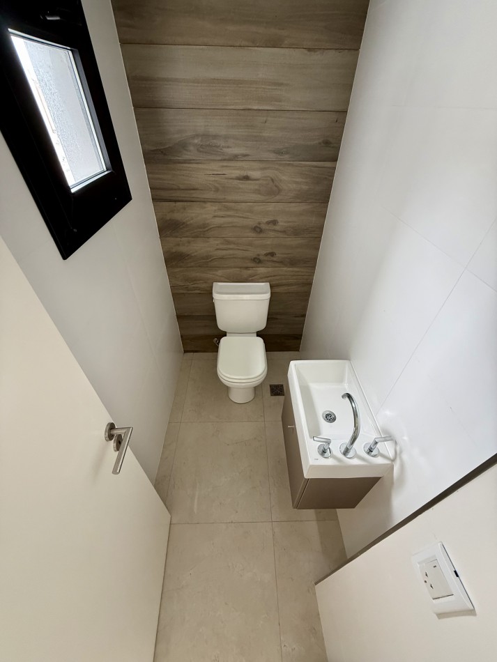 A ESTRENAR! ALQUILER PERMANENTE 4 AMBIENTES CON COCHERA. MAR DEL PLATA