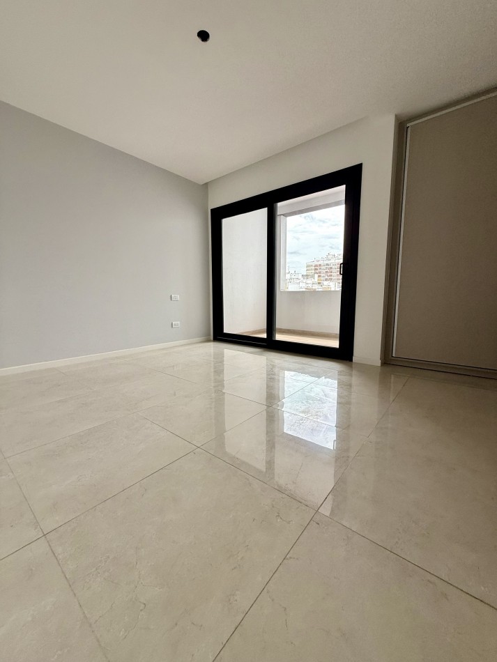 A ESTRENAR! ALQUILER PERMANENTE 4 AMBIENTES CON COCHERA. MAR DEL PLATA