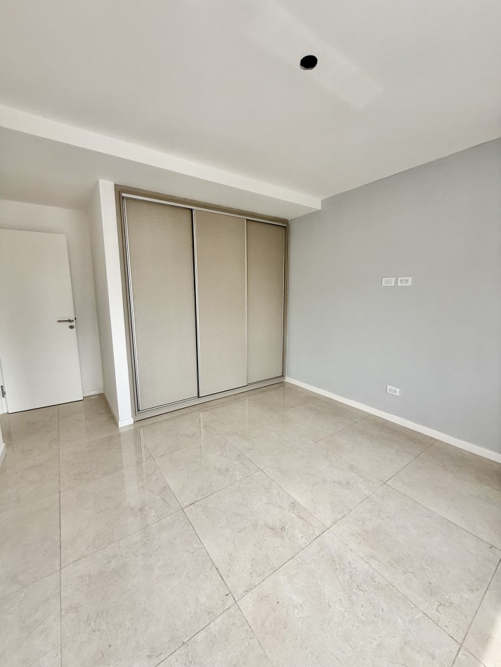 A ESTRENAR! ALQUILER PERMANENTE 4 AMBIENTES CON COCHERA. MAR DEL PLATA