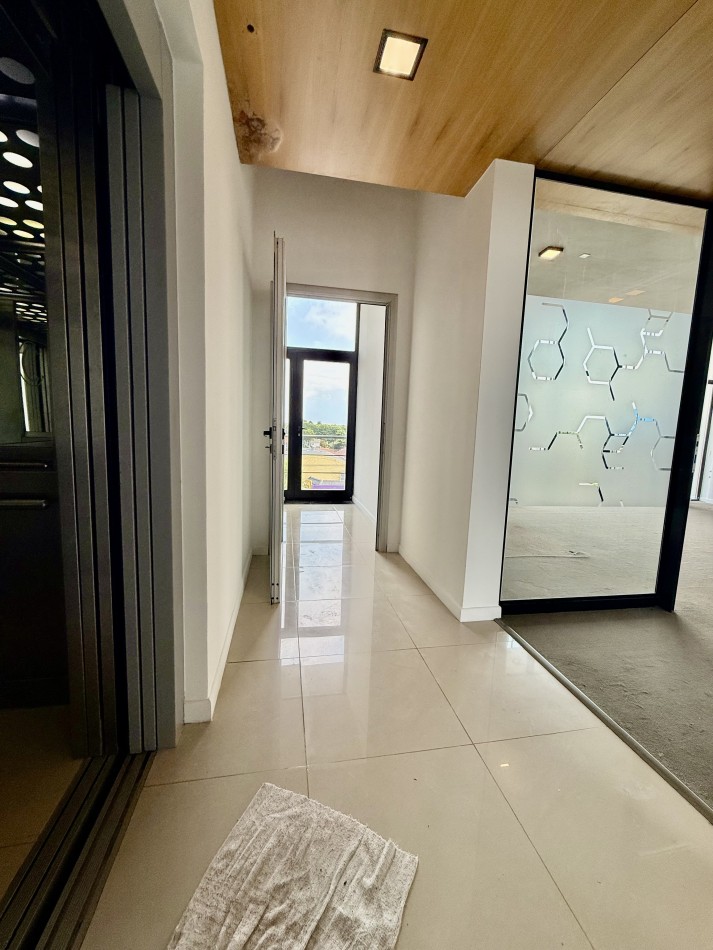 CONSTITUCION. OFICINAS EN ALQUILER.