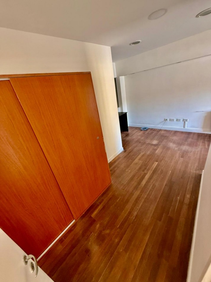 Oficina en alquiler en Guemes