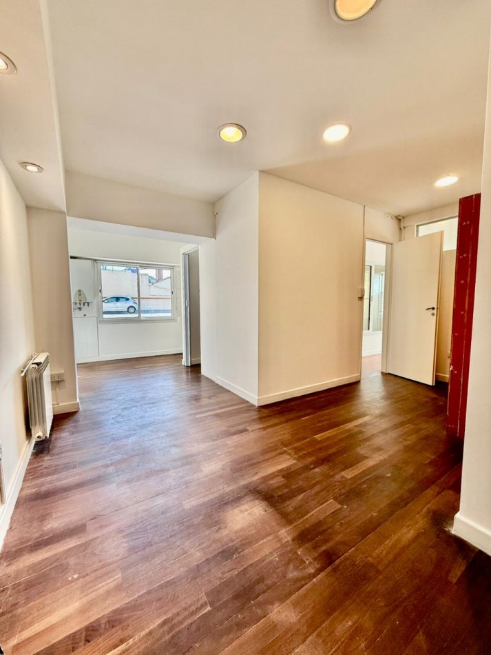 Oficina en alquiler en Guemes