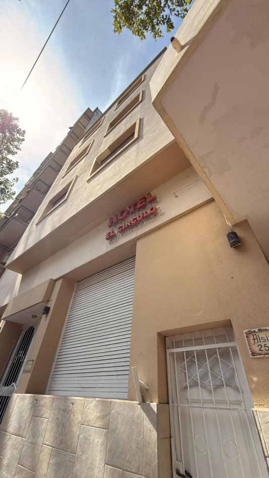 Hotel en Zona Aldrey 56 habitaciones