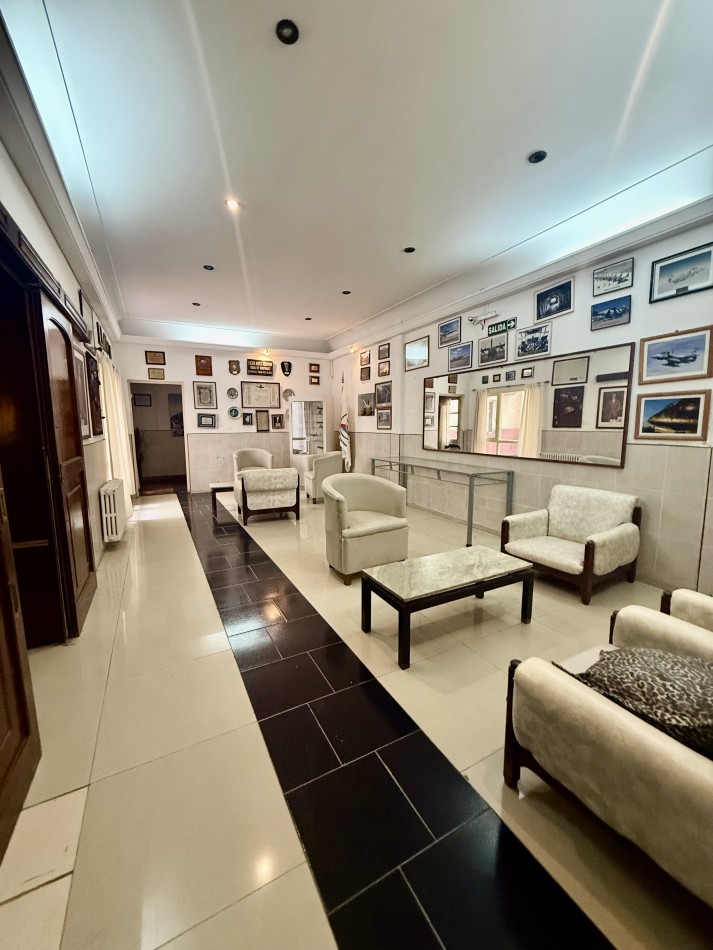 Hotel en Zona Aldrey 56 habitaciones