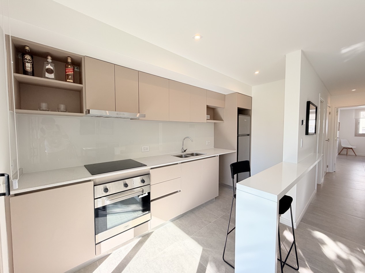 2 ambientes con cochera-Plaza Mitre- Mar Del Plata