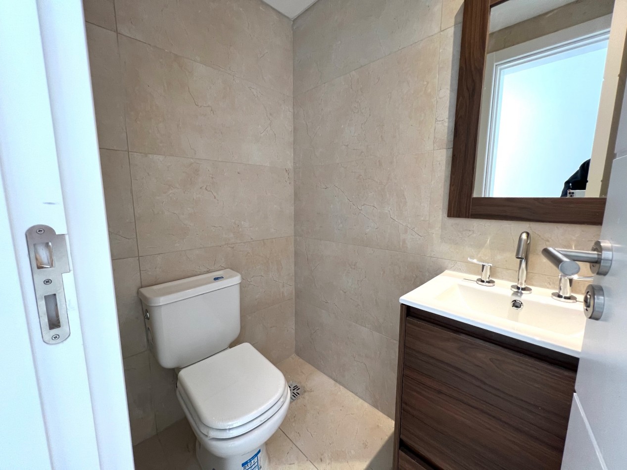 Posibilidad de financiacion. Semipiso moderno de 3 ambientes a metros del mar - Zona Norte | 106 m²