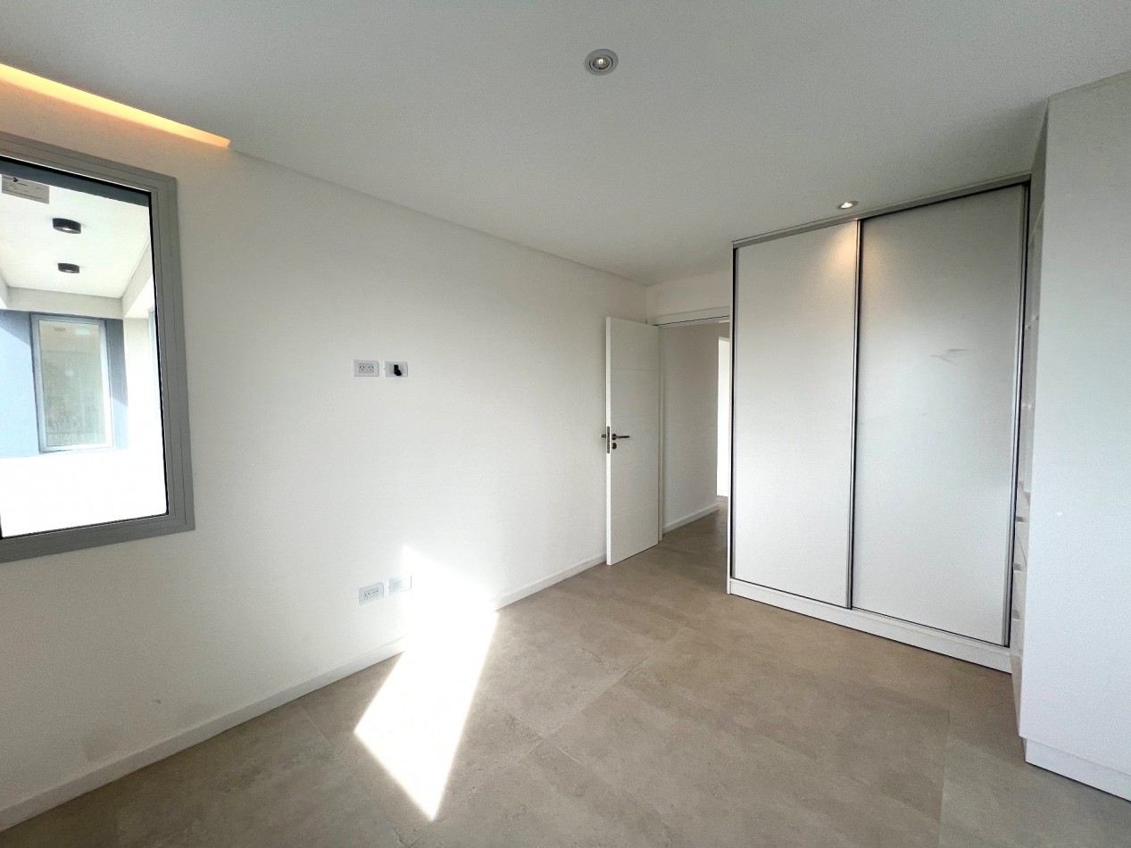 Posibilidad de financiacion. Semipiso moderno de 3 ambientes a metros del mar - Zona Norte | 106 m²