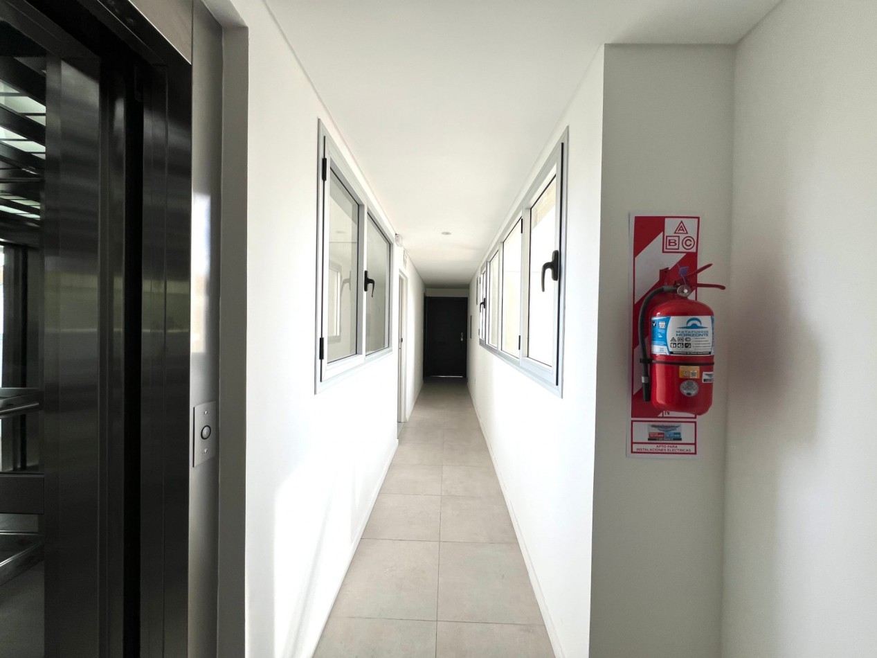 Posibilidad de financiacion. Departamento 2 ambientes a metros del mar - Zona Norte 
