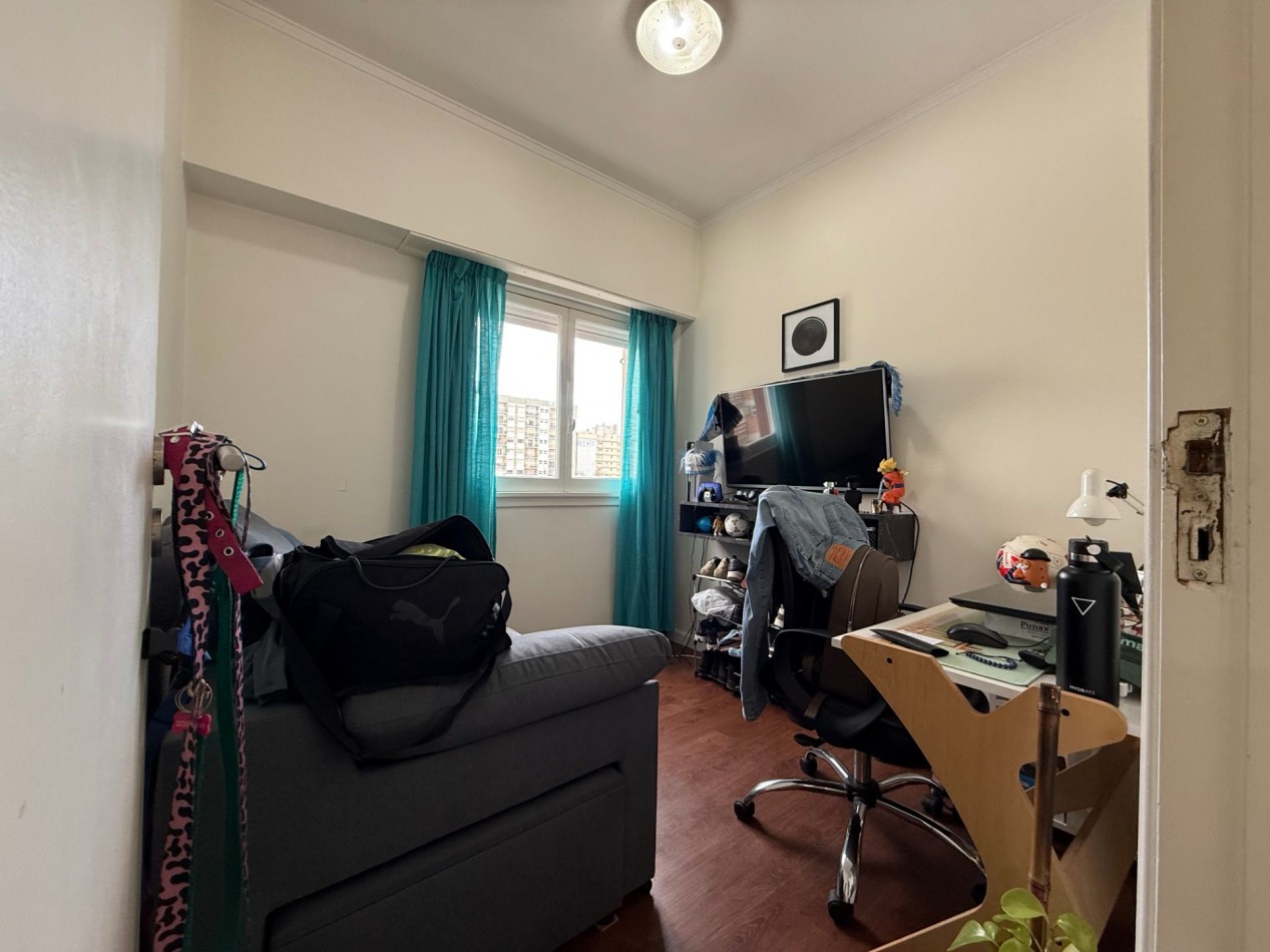 Departamento 4 Ambientes Reciclado con Balcon Al Frente | Centro | APTO CREDITO
